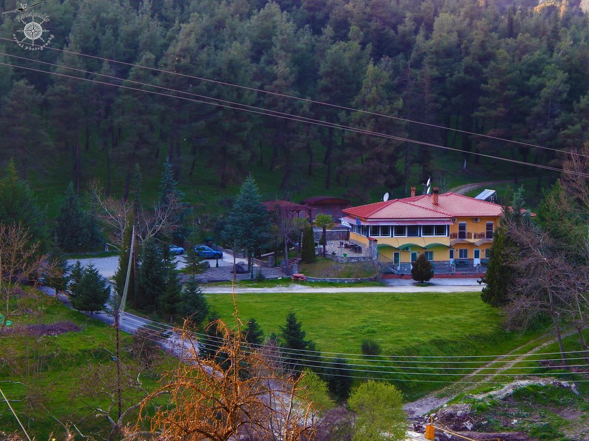 River Side Rooms Elassona Exterior photo